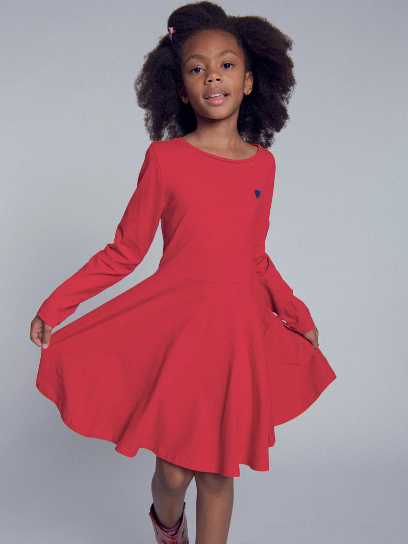 Robe rouge broderie coeur pour fille
