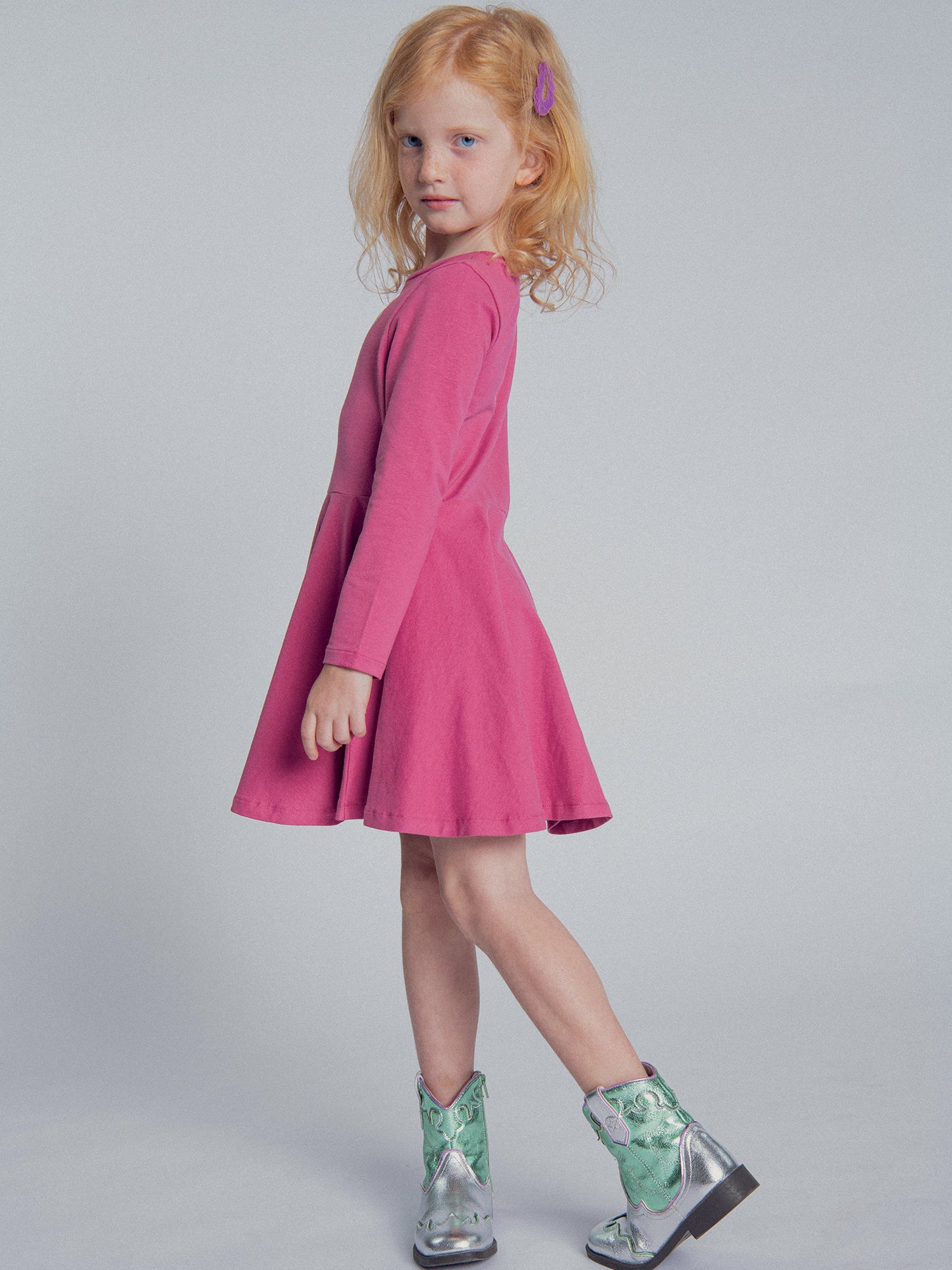 Robe rose broderie coeur pour fille