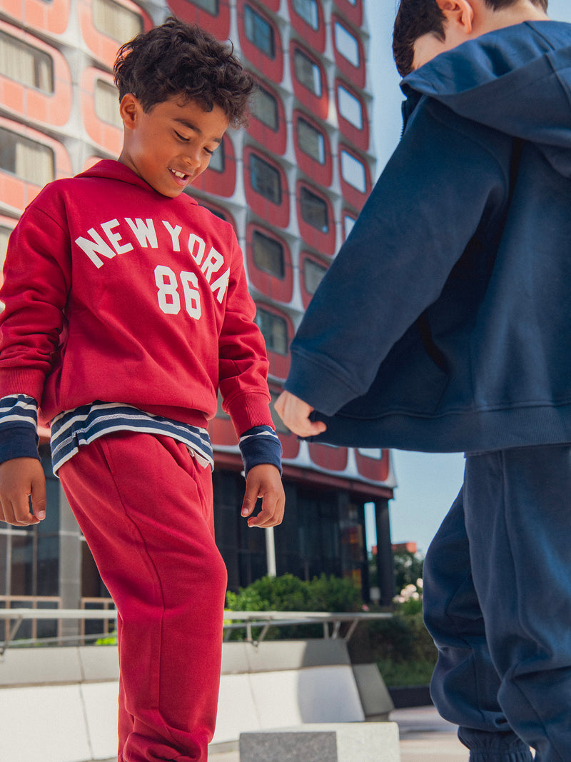 Bas de jogging rouge pour garçon