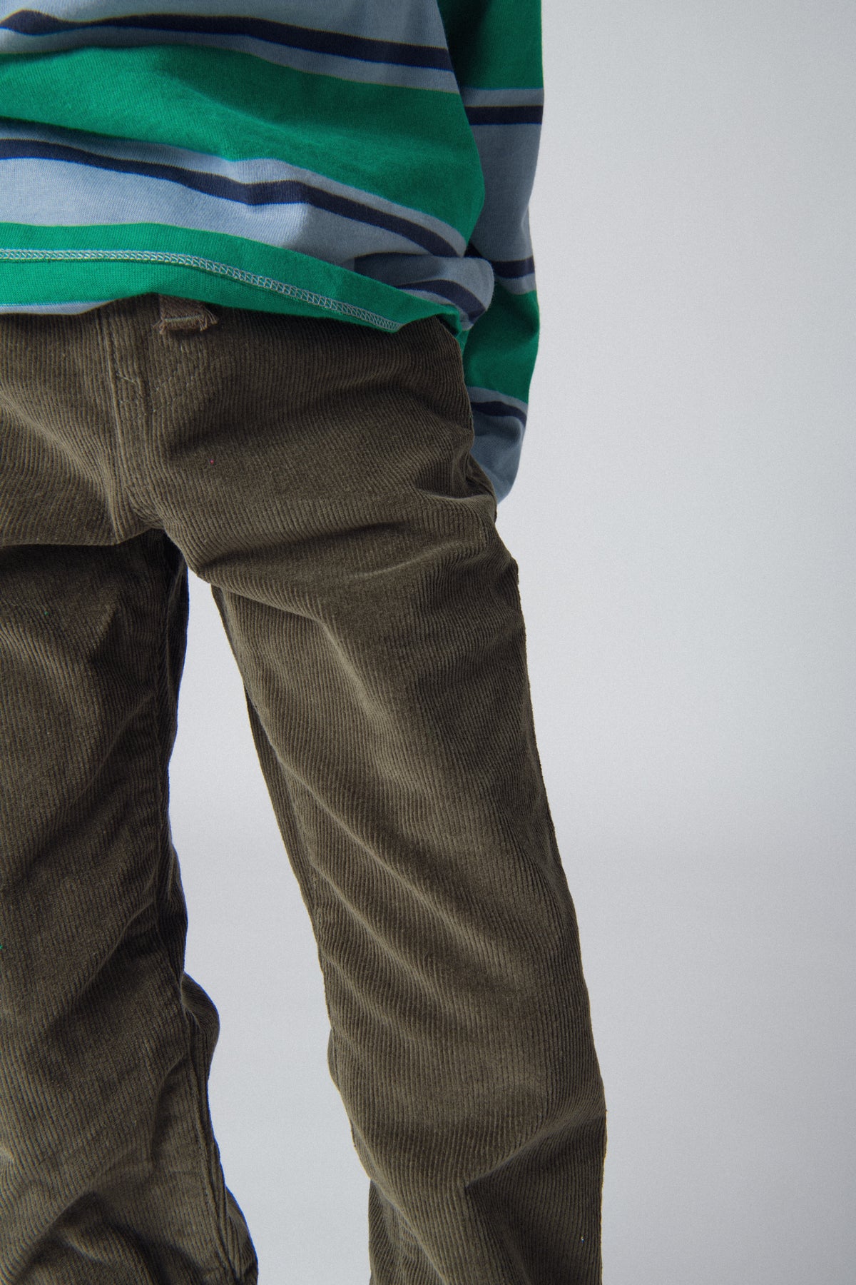 Pantalon velours kaki à poches pour garçon