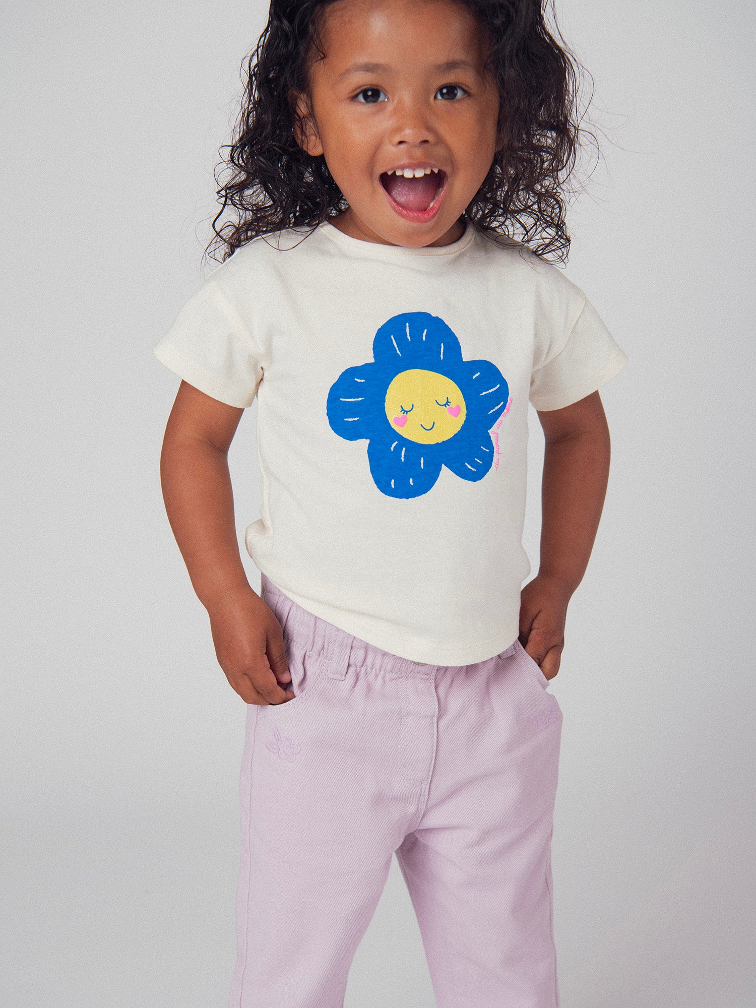Tee-shirt écru à motif fleur pour bébé fille