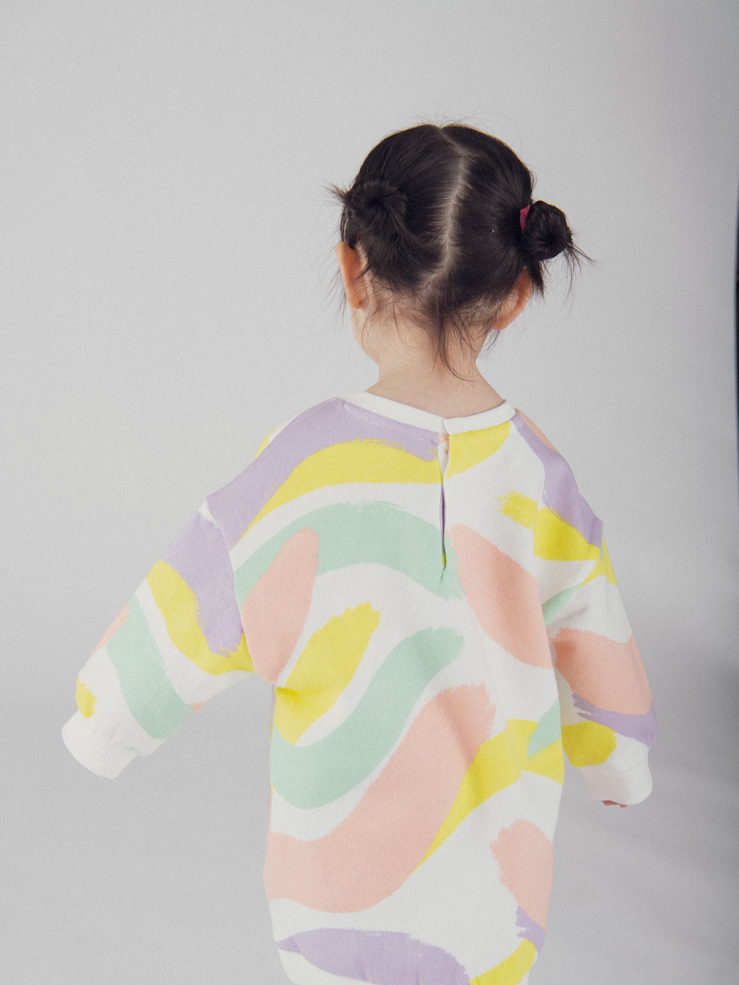 Ensemble imprimé coloré pour bébé fille