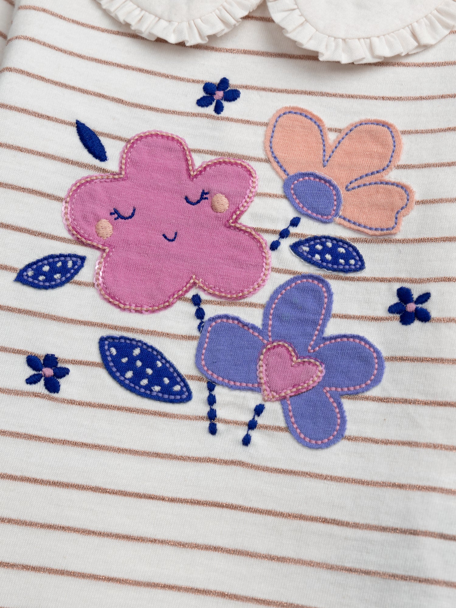 Brassière fleurs pour bébé fille
