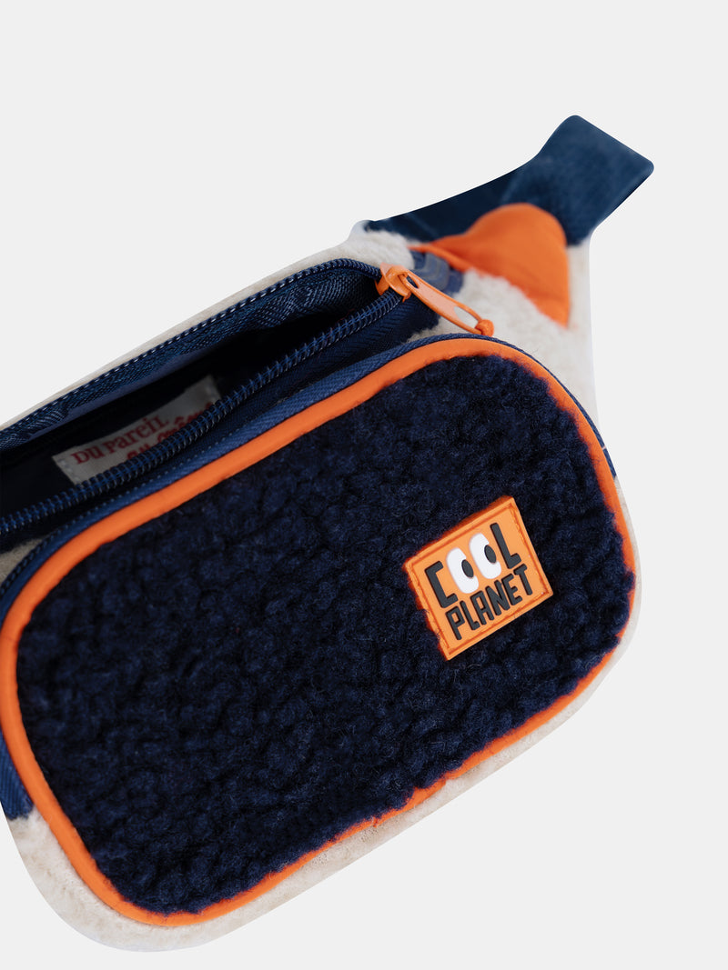 Sac banane fausses fourure et assemblage tricolore pour garçon