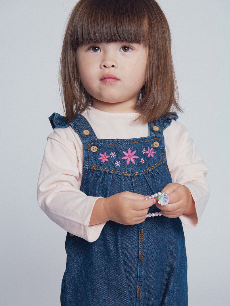 Salopette en denim brodée "ARTY SCHOOL" pour bébé fille