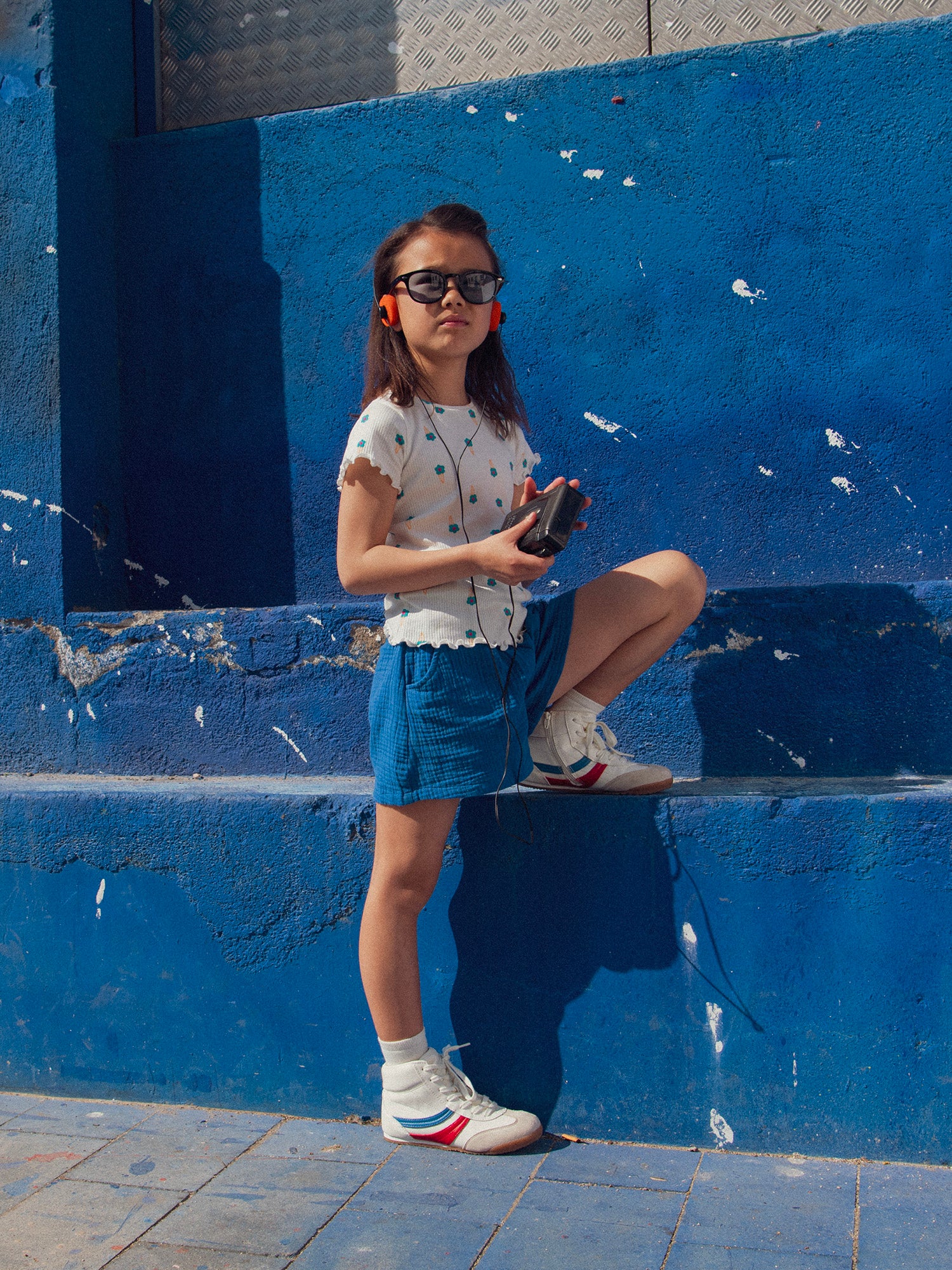 Short bleu foncé à poches pour fille