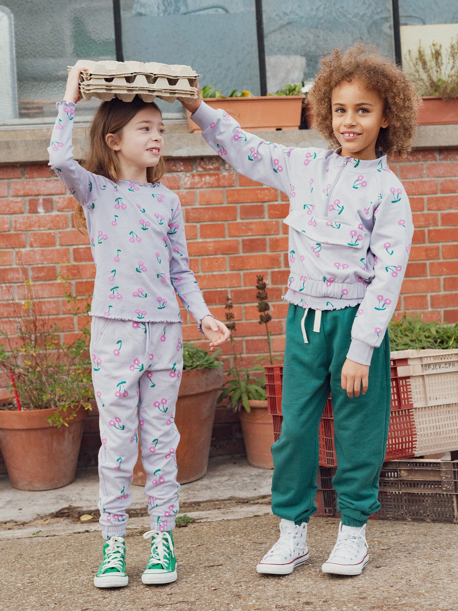 Bas de jogging violet imprimé fleurs pour fille