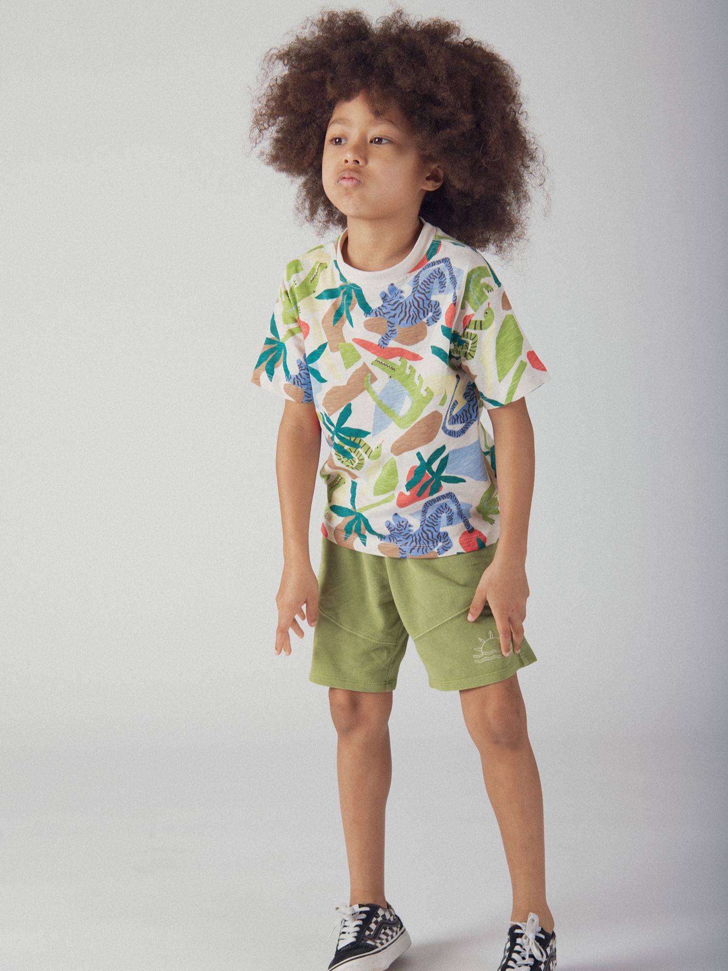 Bermuda vert broderie soleil pour garçon