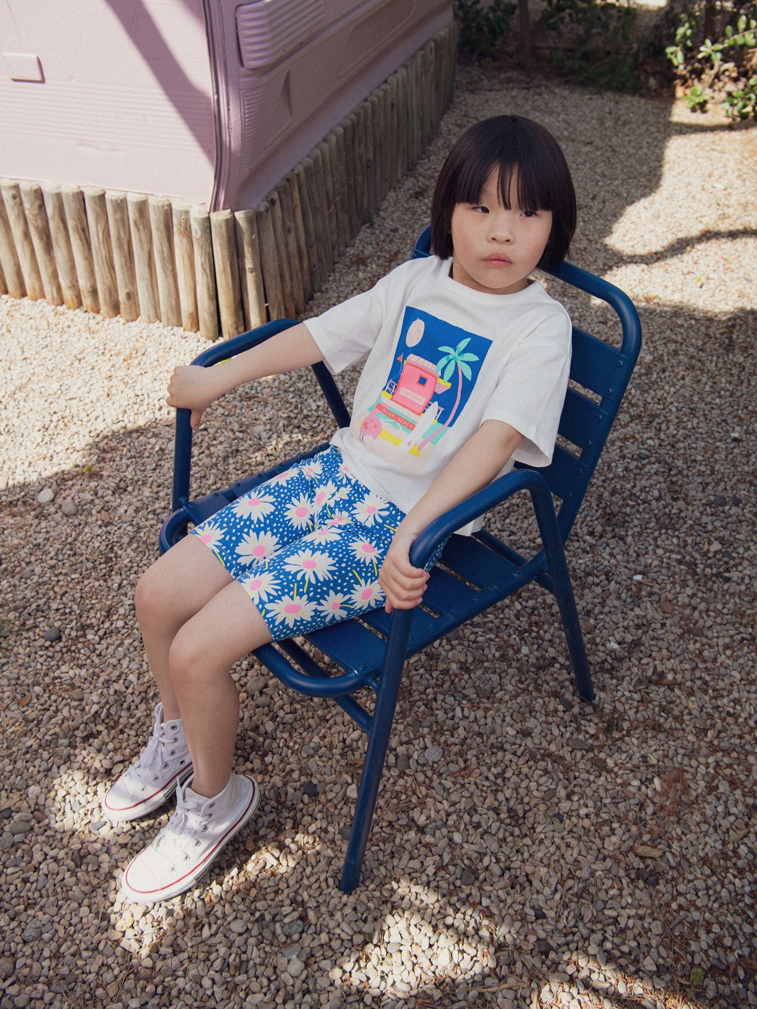 Cycliste bleu à fleurs pour fille