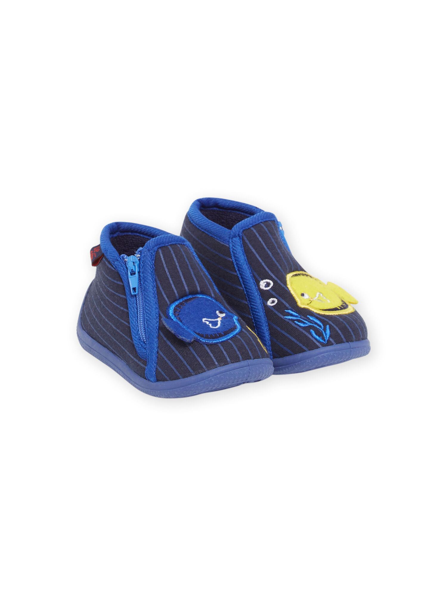 Chausson gar on pantoufle slippers