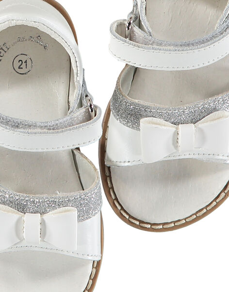 Sandale ville cuir bébé fille FBFSANDVEL / 19SK37C3D0E000