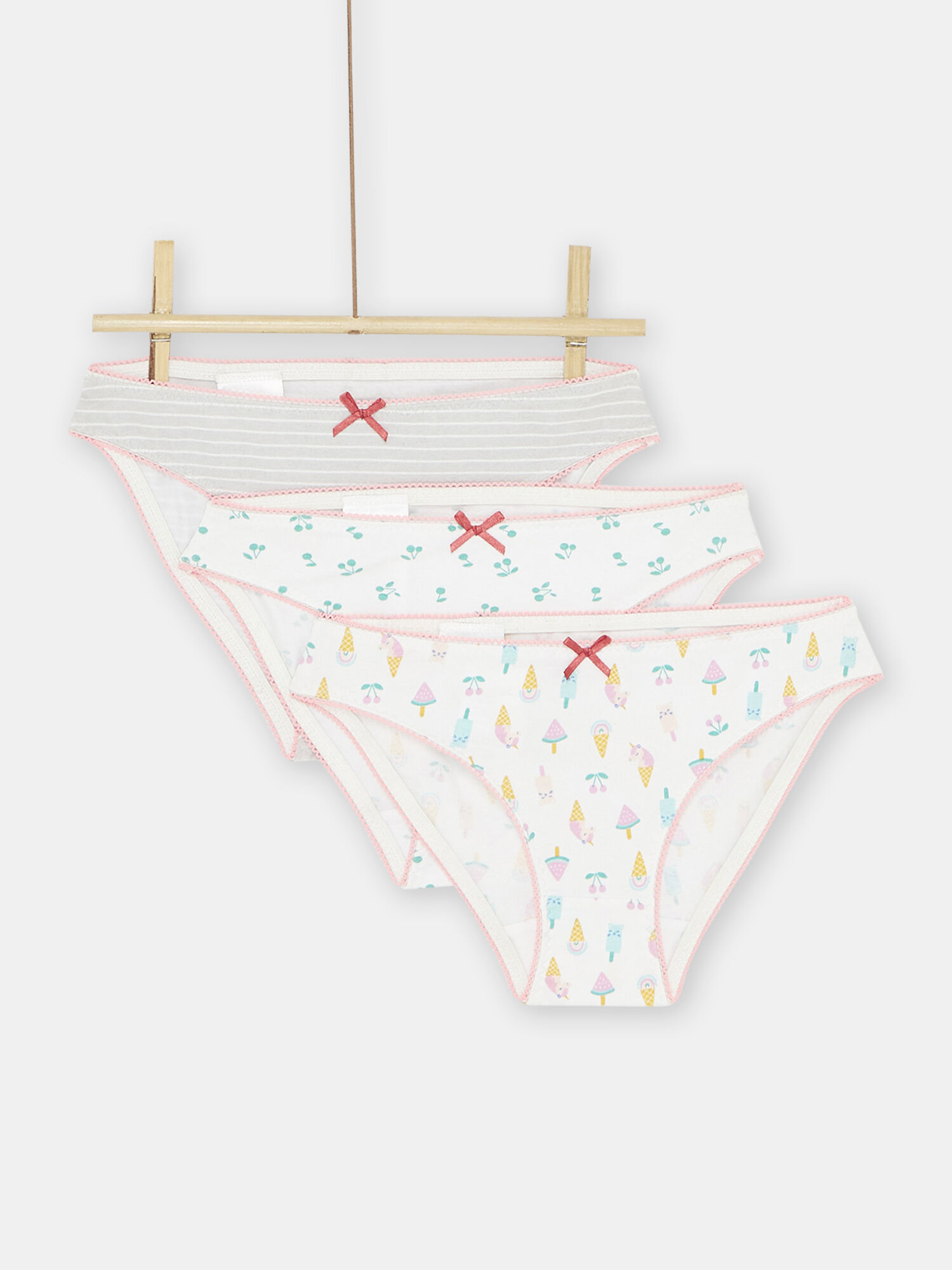 Sous vetement bebe deals fille 2 ans