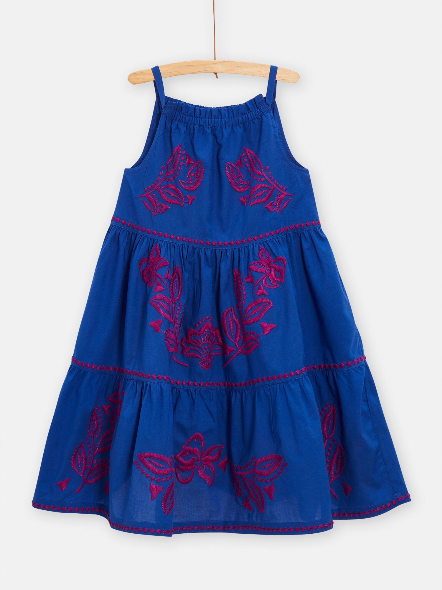 Dpam robe online