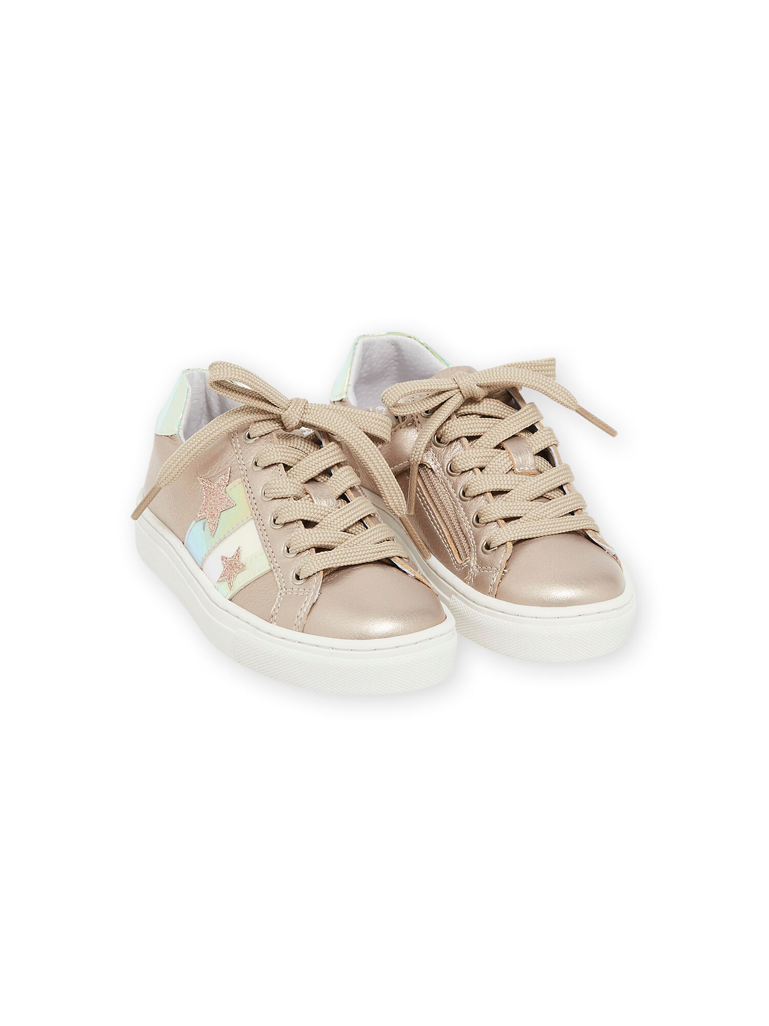 Basket blanche avec clearance etoile