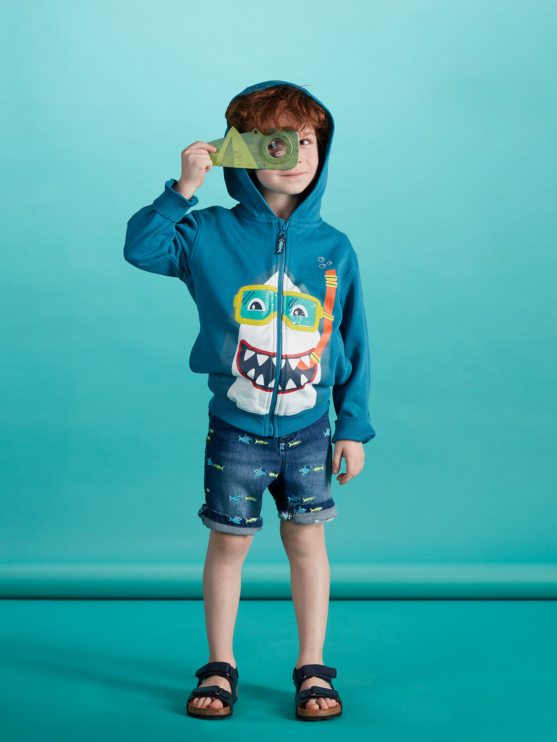 Gilet en molleton turquoise fonc gar on avec t te de requin